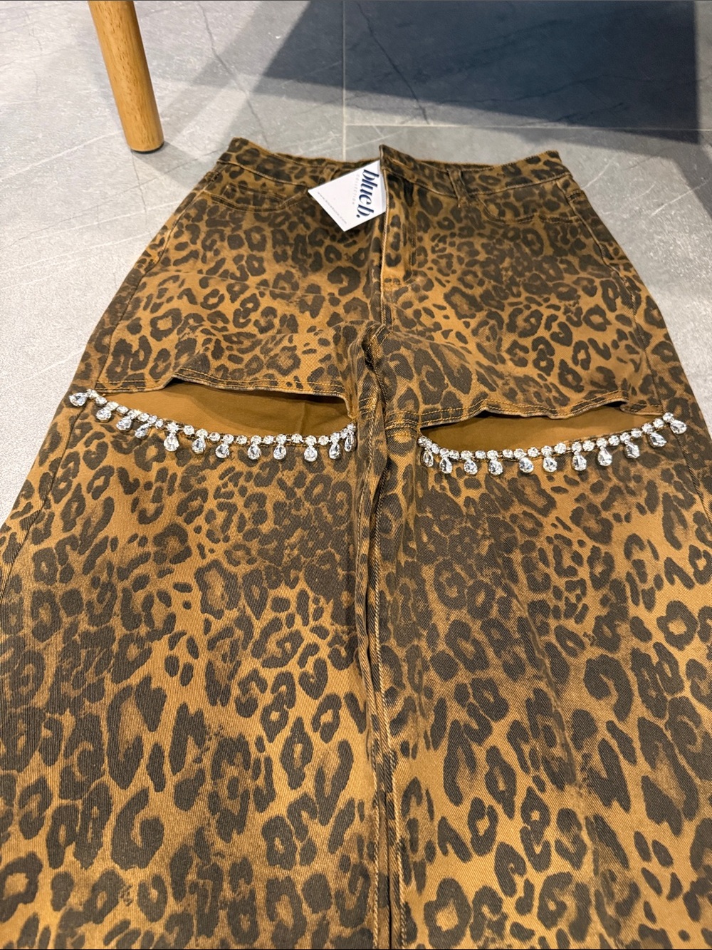 Leopard Print Wide Leg Jeans with Rhinestone Trim - Brown - Picture 4 of 7